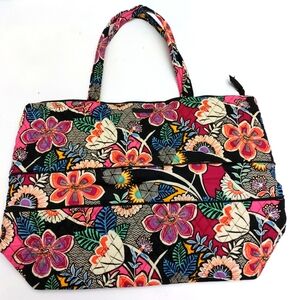 Vera Bradley Expandable Overnight Tote Kauai Floral